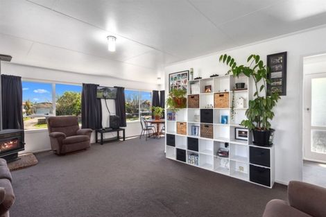 Photo of property in 43 Awatapu Drive, Whakatane, 3120