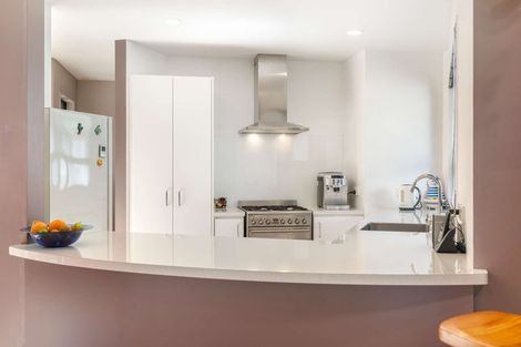 Photo of property in 22 Collingwood Street, Hokowhitu, Palmerston North, 4410