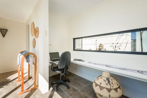 Photo of property in 3 Plumwood Lane, Cashmere, Christchurch, 8022