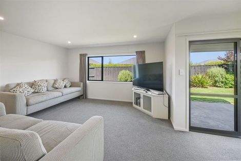 Photo of property in 14 Hartford Crescent, Rolleston, 7615