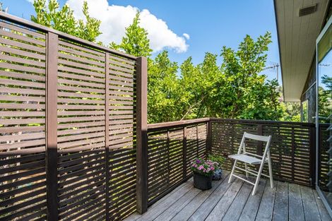 Photo of property in 27 Ocean Road, Surfdale, Waiheke Island, 1081