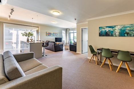 Photo of property in 102 Landmark Terrace, Orewa, 0931