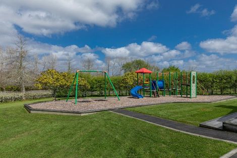 Photo of property in 9 Langford Place, Dairy Flat, Albany, 0792