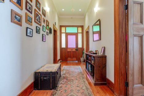 Photo of property in 6 Pascal Street, Palmerston North, 4410