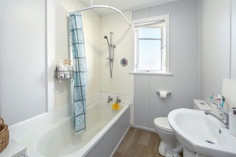 Photo of property in 43a Roberts Road, Lansdowne, Masterton, 5810