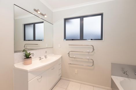 Photo of property in 20a Victoria Avenue, Morrinsville, 3300