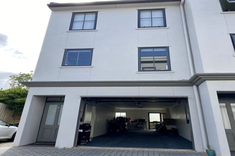 Photo of property in 11/97b Mokoia Road, Birkenhead, Auckland, 0626