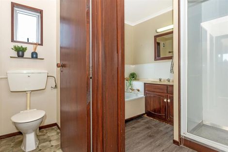 Photo of property in 10 Turanga Street, Kaiti, Gisborne, 4010