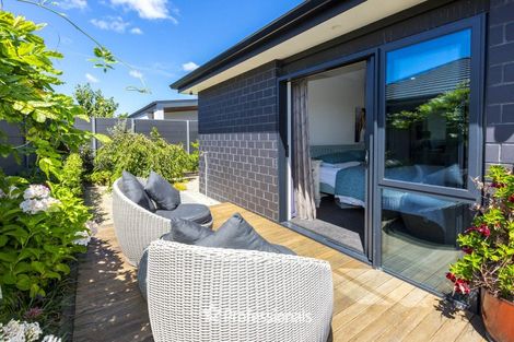 Photo of property in 8 Kerrigan Crescent, Wallaceville, Upper Hutt, 5018