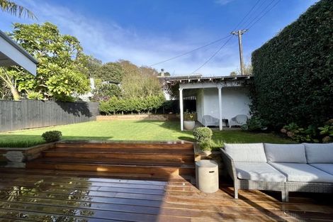 Photo of property in 69 Church Street, Devonport, Auckland, 0624