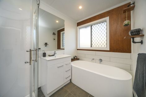 Photo of property in 1 Wyndham Street, Awapuni, Palmerston North, 4412