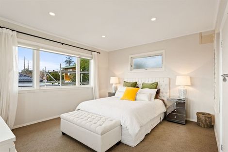 Photo of property in 84a Triangle Road, Massey, Auckland, 0614