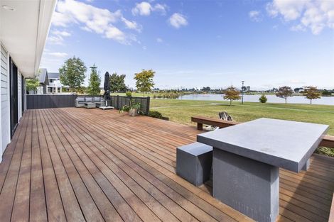 Photo of property in 37 The Esplanade, Pegasus, 7612