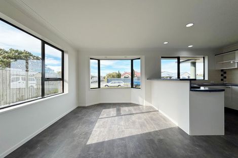 Photo of property in 12 Surfers Place, North New Brighton, Christchurch, 8083