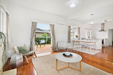 Photo of property in 1/91 Nile Road, Milford, Auckland, 0620