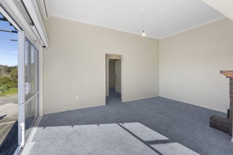 Photo of property in 32 Ngamotu Road, Moturoa, New Plymouth, 4310