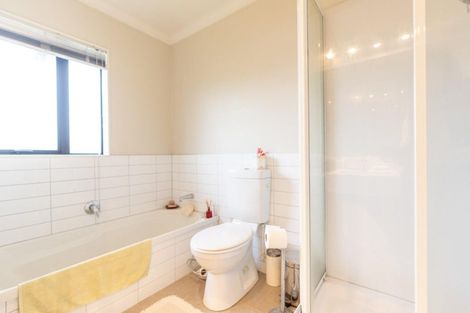 Photo of property in 215 Park Road, Hokowhitu, Palmerston North, 4410