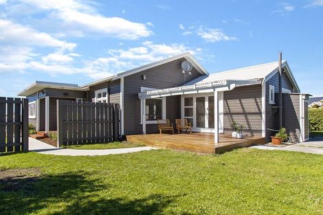 Photo of property in 8 Herbert Street, Waimate, 7924