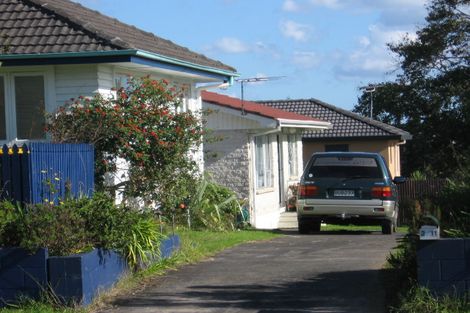 Photo of property in 2/11 Churchill Avenue, Manurewa, Auckland, 2102