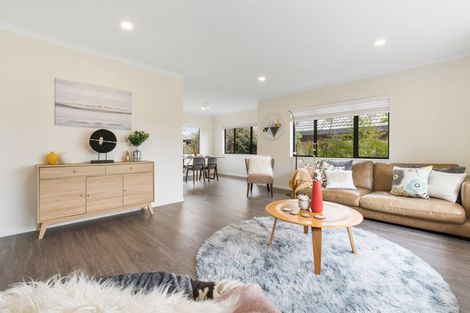 Photo of property in 12 Brittas Place, East Tamaki, Auckland, 2016