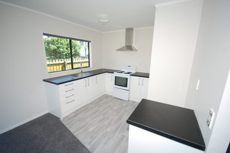 Photo of property in 32a Barneys Farm Road, Clendon Park, Auckland, 2103