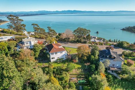 Photo of property in 133 Princes Drive, Britannia Heights, Nelson, 7010