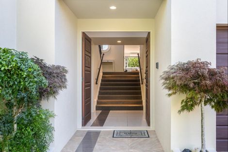 Photo of property in 24 Santa Cruz Drive, Shamrock Park, Auckland, 2016