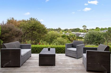 Photo of property in 11 Stockyard Crescent, Pukekohe, 2120