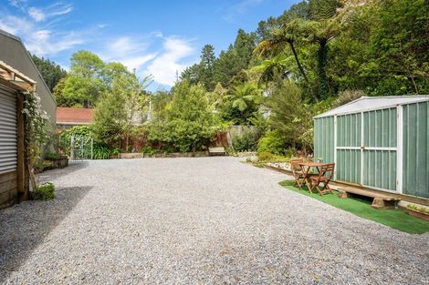 Photo of property in 108 Pinehaven Road, Pinehaven, Upper Hutt, 5019