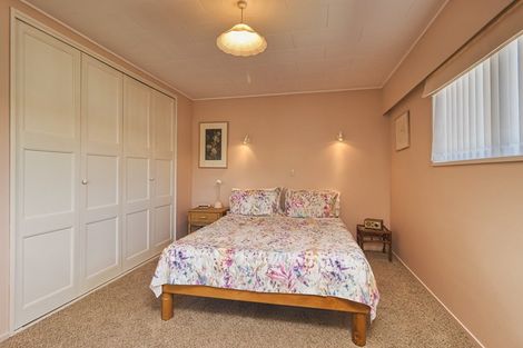 Photo of property in 94 Te Mata Road, Havelock North, 4130