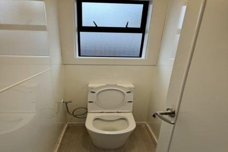 Photo of property in 42 Auburn Avenue, Upper Riccarton, Christchurch, 8041