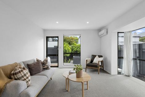 Photo of property in 2/60a Somme Street, St Albans, Christchurch, 8014