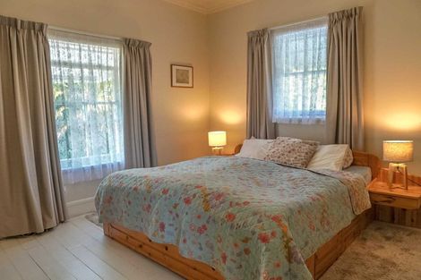 Photo of property in 5 Corry Avenue, Bluff Hill, Napier, 4110