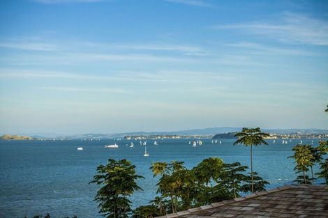 Photo of property in 2 Seacliffe Avenue, Belmont, Auckland, 0622