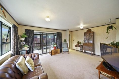 Photo of property in 2/7 King Edward Avenue, Papakura, 2110