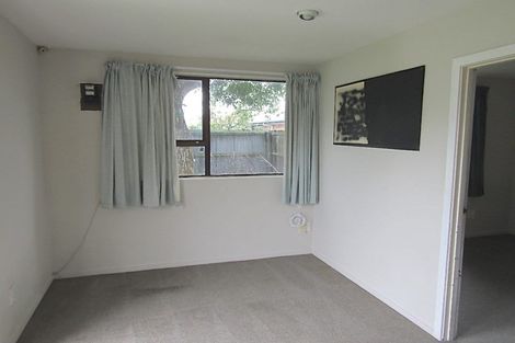 Photo of property in 33 De Havilland Street, Hornby, Christchurch, 8042