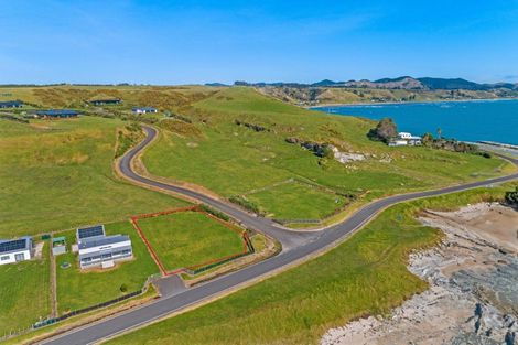Photo of property in 934 Mahia East Coast Road, Mahia, 4198