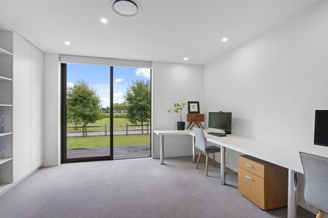 Photo of property in 3 Tui Vale Lane, Halswell, Christchurch, 8025