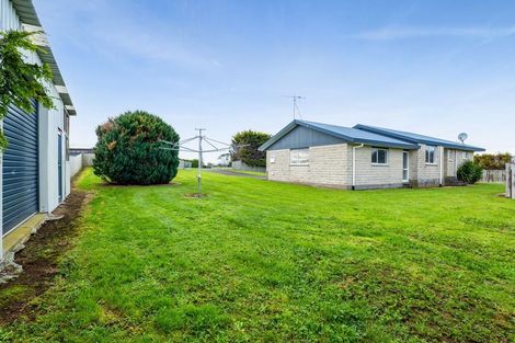 Photo of property in 1658 Skeet Road, Auroa, Hawera, 4678