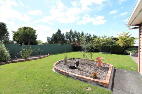 Photo of property in 94 Stanners Street, Eltham, 4322