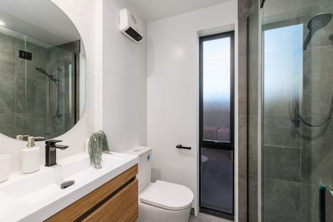 Photo of property in 9/54 Wildberry Street, Woolston, Christchurch, 8023