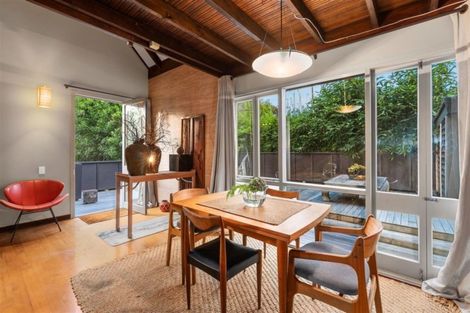 Photo of property in 22 Glade Place, Birkenhead, Auckland, 0626