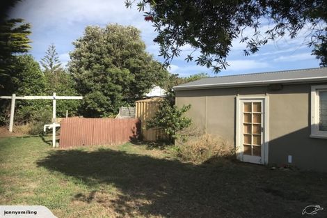 Photo of property in 38 Kahukura Avenue, Waitarere Beach, Levin, 5510
