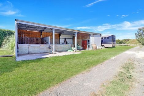Photo of property in 95 Ohinepanea Road, Pukehina, Te Puke, 3186