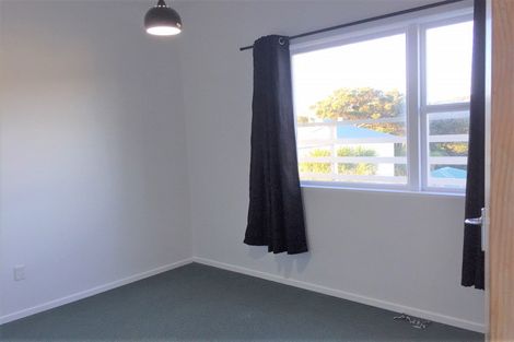 Photo of property in 2/45 Stanley Street, Berhampore, Wellington, 6023