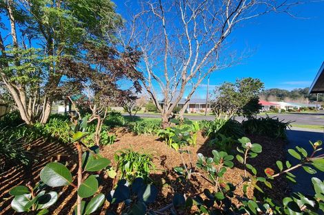 Photo of property in 16 Allman Drive, Coromandel, 3506