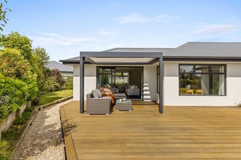 Photo of property in 41 Watkins Drive, Rangiora, 7400