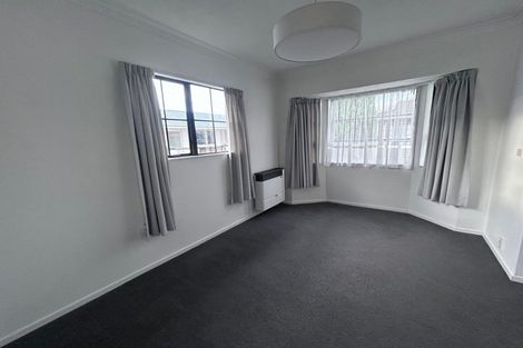 Photo of property in 2/3 Islington Street, Trentham, Upper Hutt, 5018