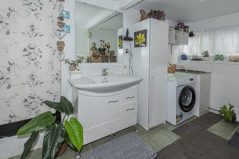 Photo of property in 52 Crawford Crescent, Te Kamo, Whangarei, 0112