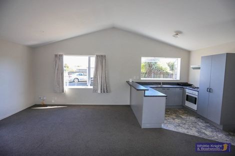 Photo of property in 190a Wainoni Road, Avondale, Christchurch, 8061